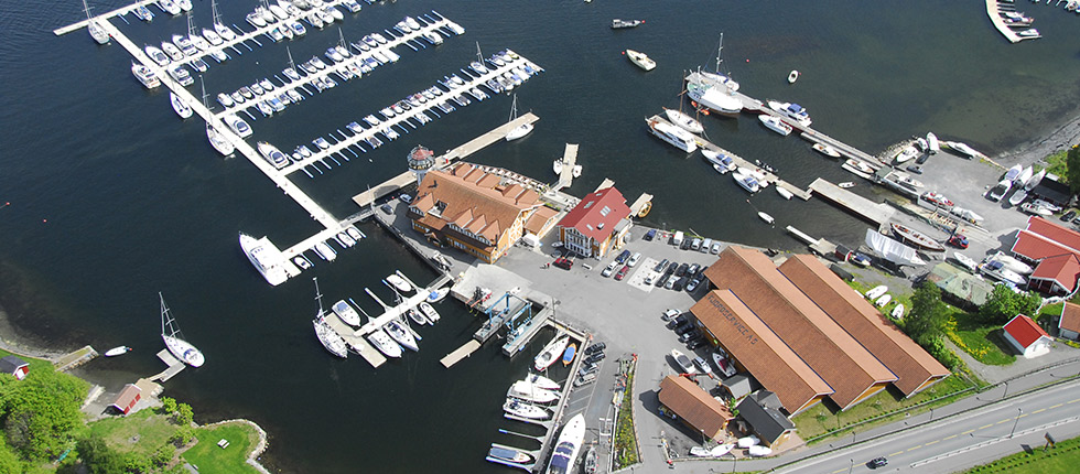 Flyfoto over Vollen Marina